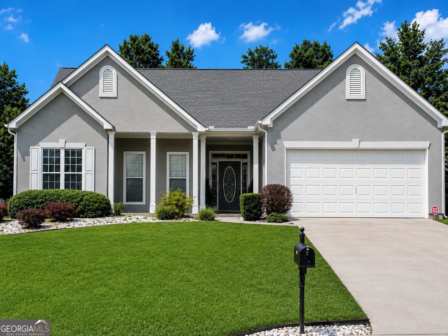 3 bedroom, 2 bathroom, 1,850 sq ft single family residence sold at 1431 Soaring Pointe, Marietta, GA 30062