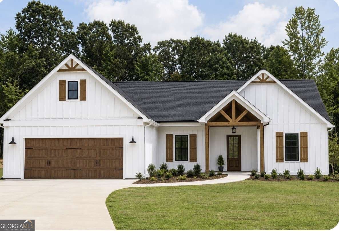 3 bedroom, 2.5 bathroom, 1,880 sq ft single family residence for sale at 680 Presley Farm Parkway, Rockmart, GA 30153 — photo 2