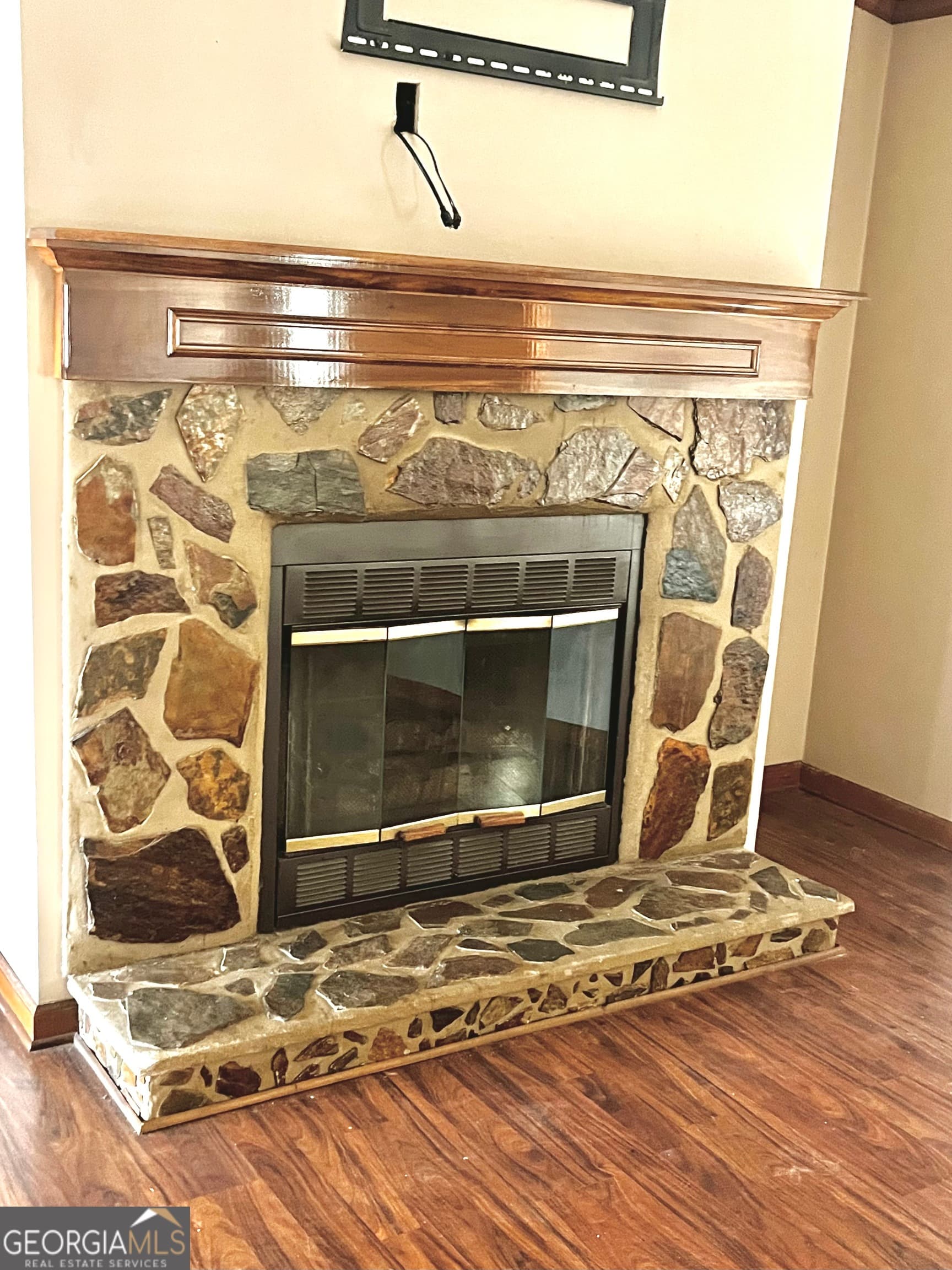 4 bedroom, 3 bathroom, 3,168 sq ft single family residence under contract at 977 Cedar Crossing Vidalia Road, Vidalia, GA 30474 — photo 5