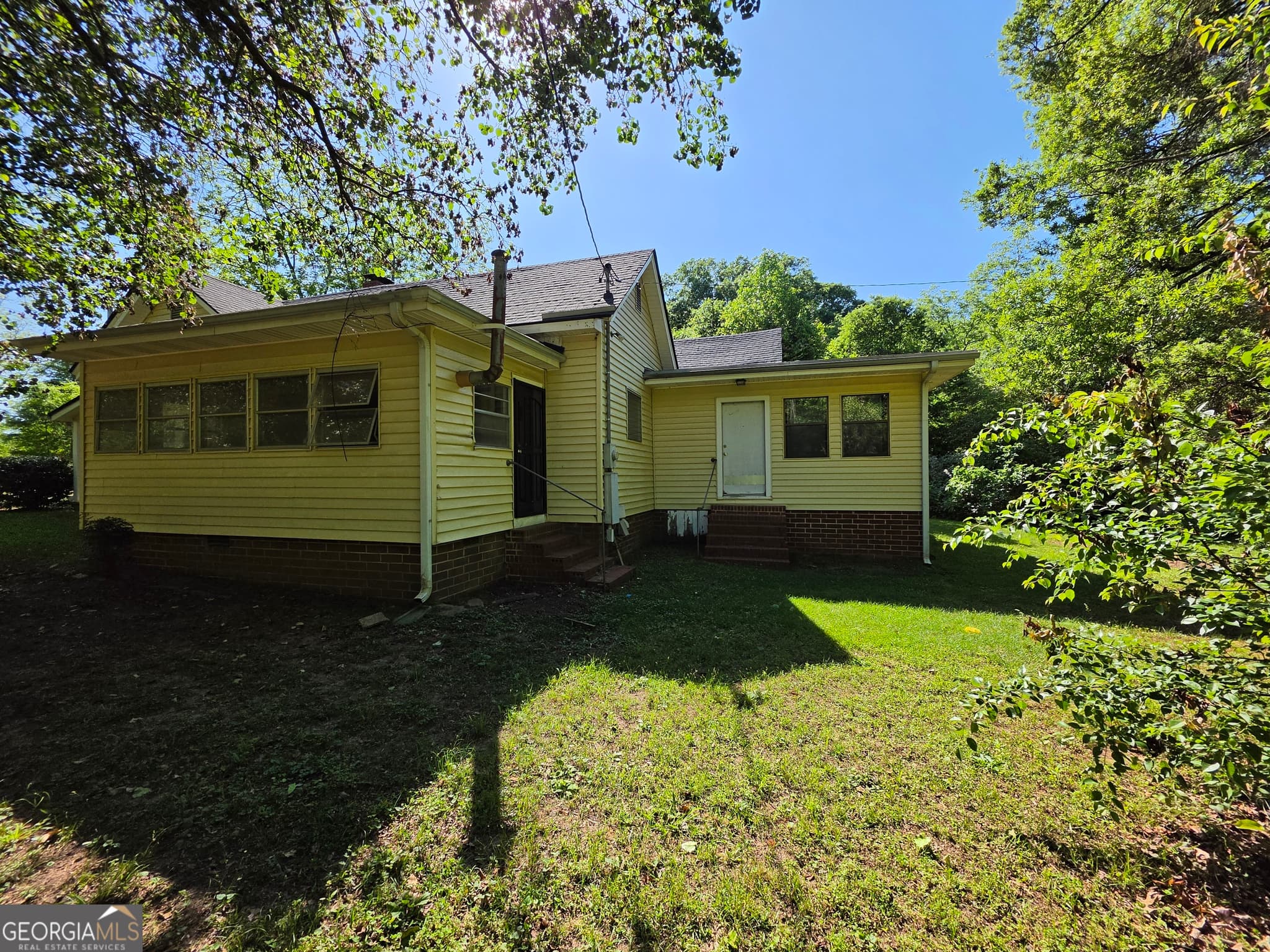 3 bedroom, 2 bathroom, 2,034 sq ft single family residence for sale at 109 Springdale Drive, Washington, GA 30673 — photo 5