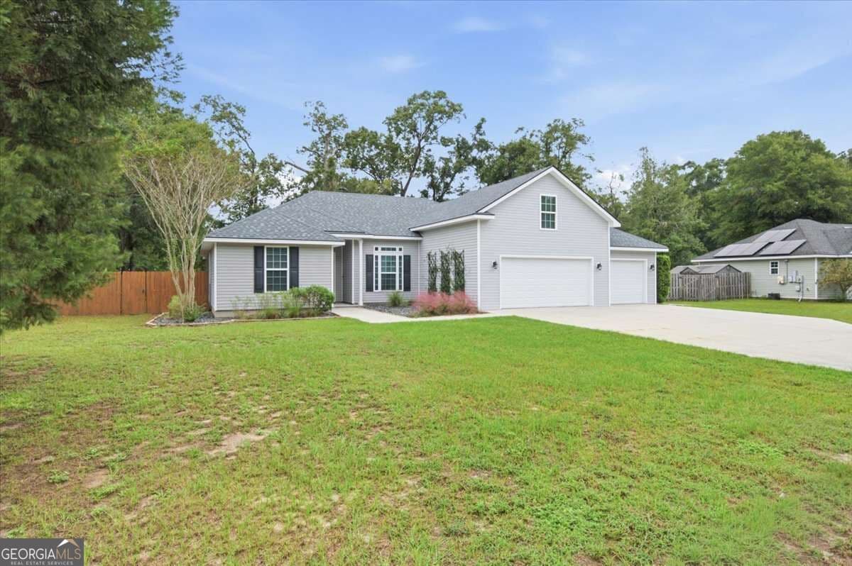 4 bedroom, 2 bathroom single family residence for sale at 101 Fairhaven Court, Guyton, GA 31312 — photo 3