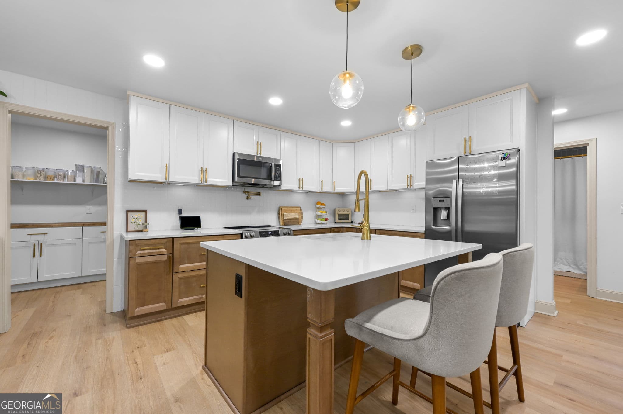 4 bedroom, 3 bathroom, 2,538 sq ft single family residence for sale at 40 Round Lake Road, Griffin, GA 30224 — photo 9