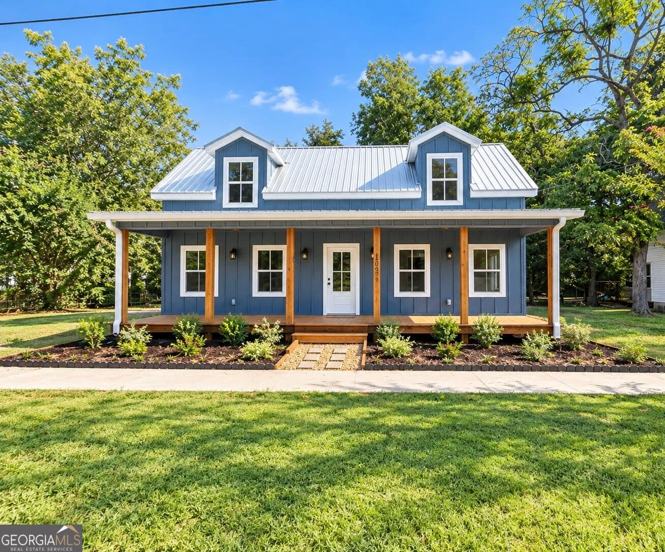 4 bedroom, 3 bathroom, 2,300 sq ft single family residence for rent at 1892 Broad Street, Statham, GA 30666 for $2,895 a month