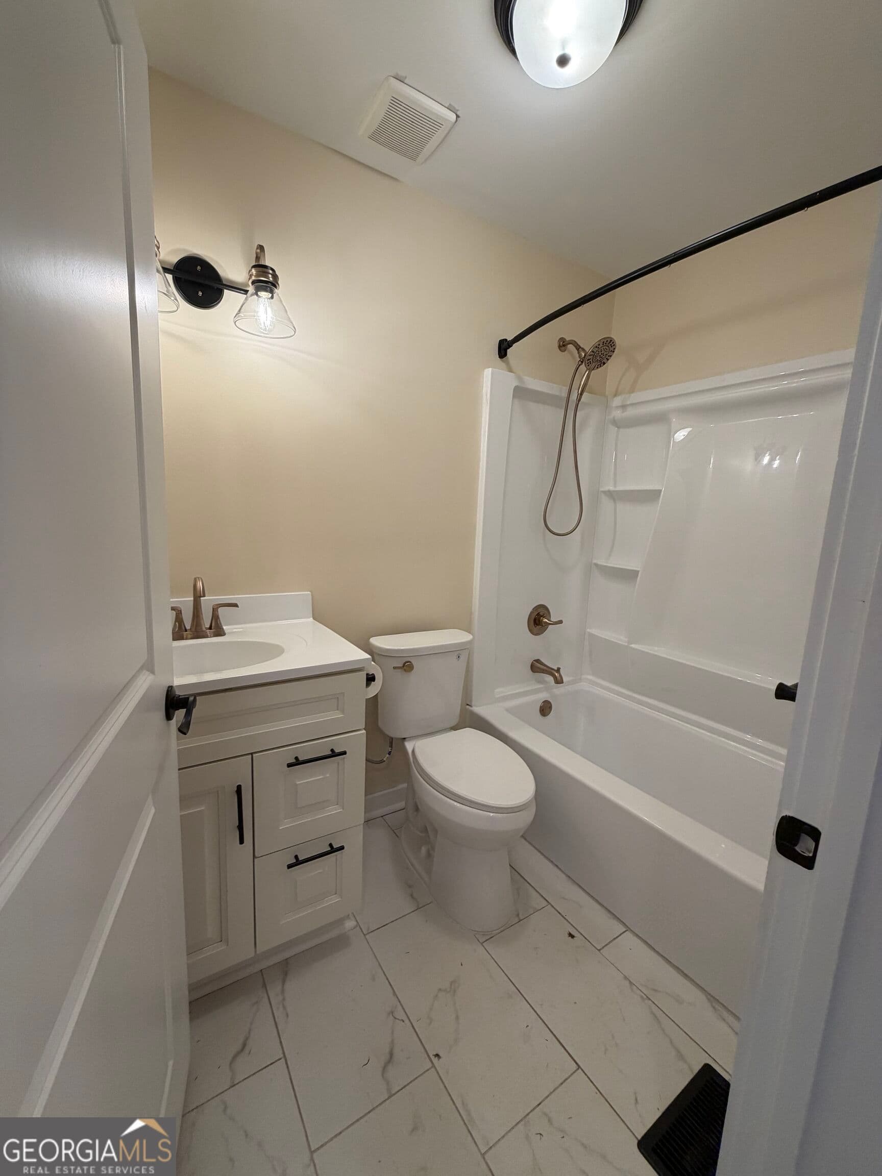 4 bedroom, 3 bathroom, 2,300 sq ft single family residence for rent at 1892 Broad Street, Statham, GA 30666 for $2,895 a month — photo 10