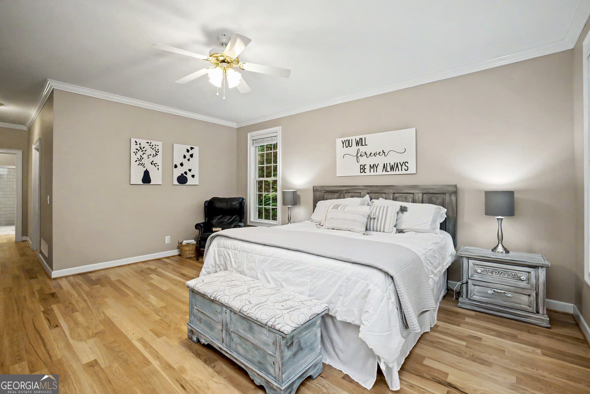4 bedroom, 4.5 bathroom, 5,230 sq ft single family residence for sale at 305 South Shore Drive, Newnan, GA 30263 — photo 8