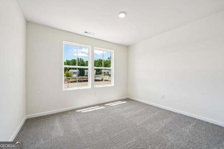 3 bedroom, 2 bathroom, 1,416 sq ft single family residence under contract at 255 Woodlake Landing, Hartwell, GA 30643 — photo 5