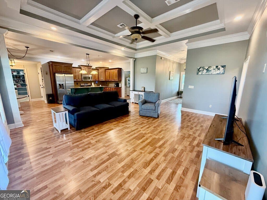 3 bedroom, 2 bathroom, 2,055 sq ft single family residence for sale at 631 Patterson Street, Sparks, GA 31647 — photo 8