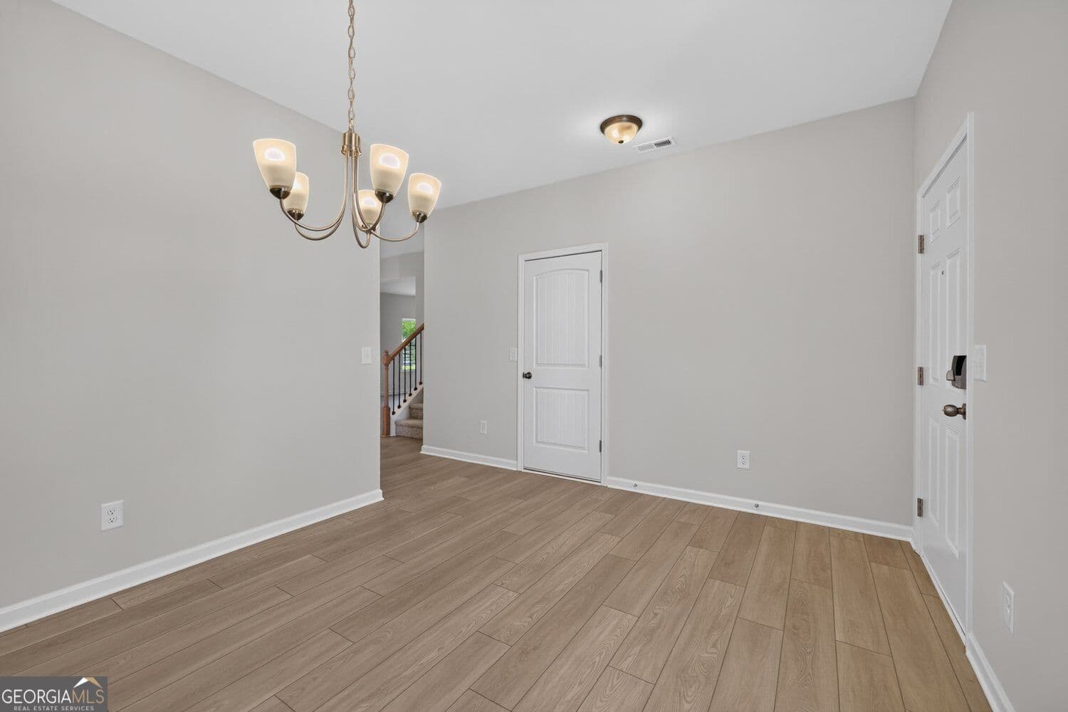 4 bedroom, 2.5 bathroom, 2,053 sq ft single family residence for sale at 3 Hart Drive, Rome, GA 30165 — photo 7