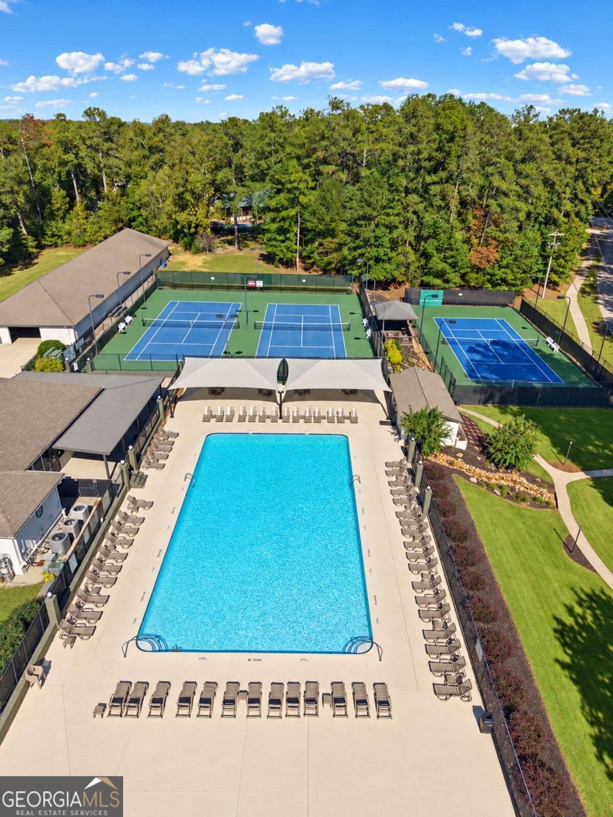 3 bedroom, 2 bathroom, 1,795 sq ft single family residence for sale at 1087 Magnolia Drive, Villa Rica, GA 30180 — photo 4
