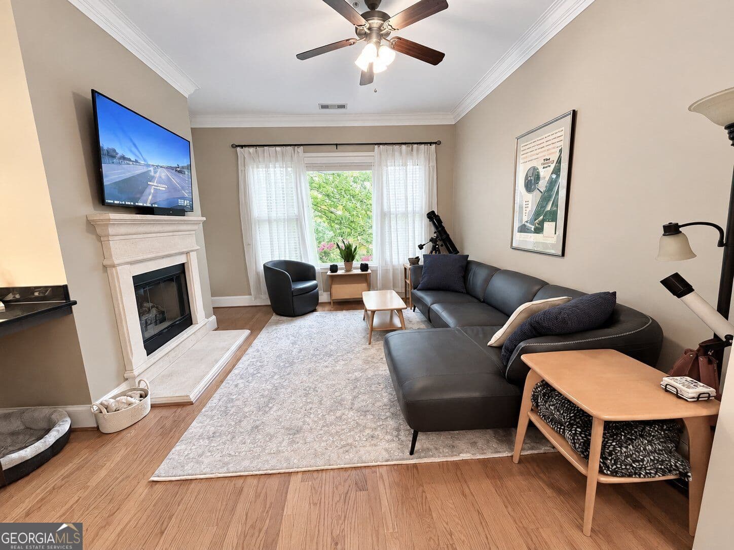 2 bedroom, 2 bathroom, 1,164 sq ft condominium for rent at 11 Perimeter Center 1408, Dunwoody, GA 30346 for $2,350 a month — photo 6