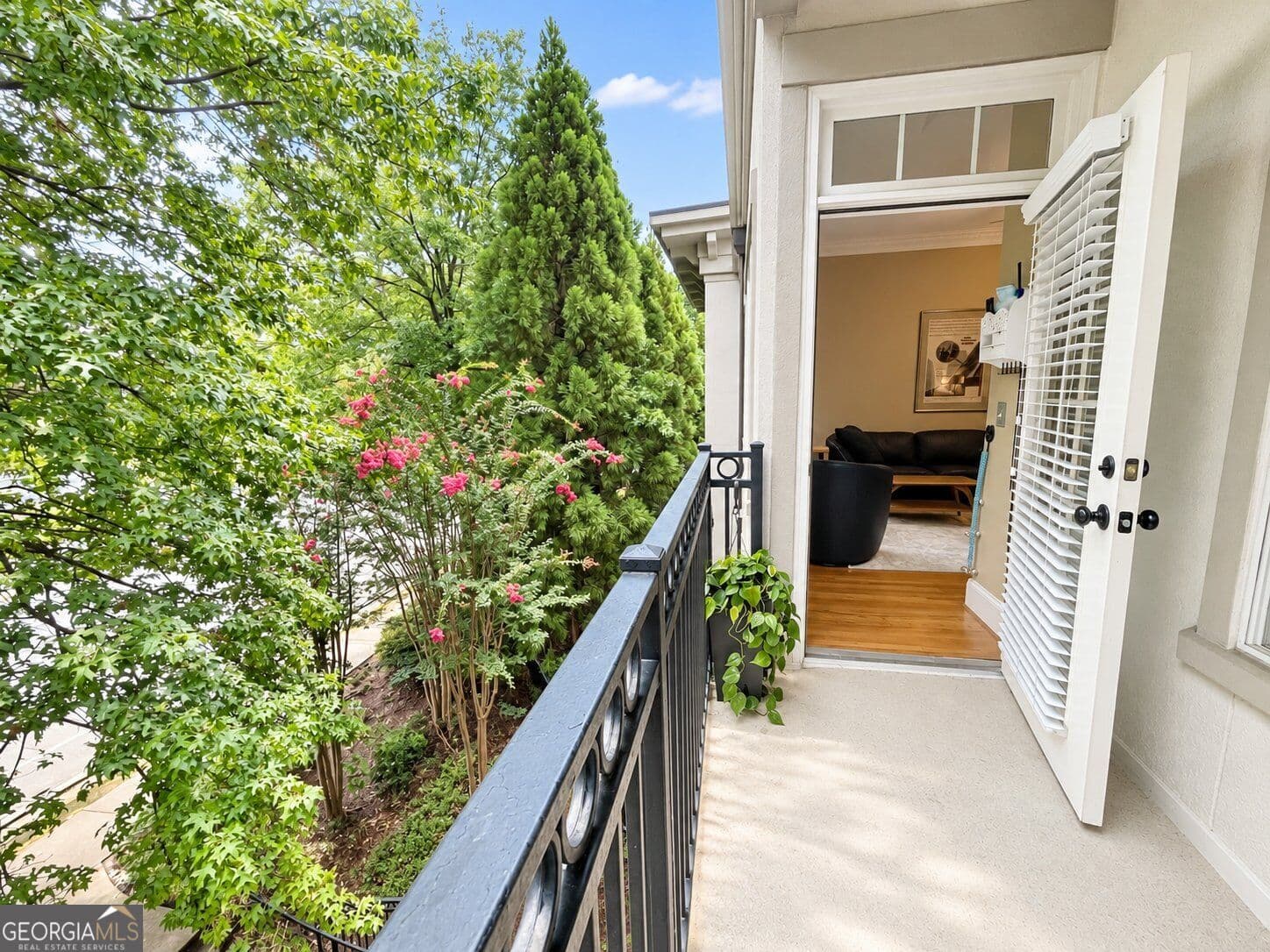 2 bedroom, 2 bathroom, 1,164 sq ft condominium for rent at 11 Perimeter Center 1408, Dunwoody, GA 30346 for $2,350 a month — photo 10