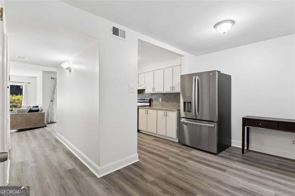 3 bedroom, 2.5 bathroom, 1,446 sq ft condominium for sale at 4876 Twin Lakes Trail, Atlanta, GA 30360 — photo 8