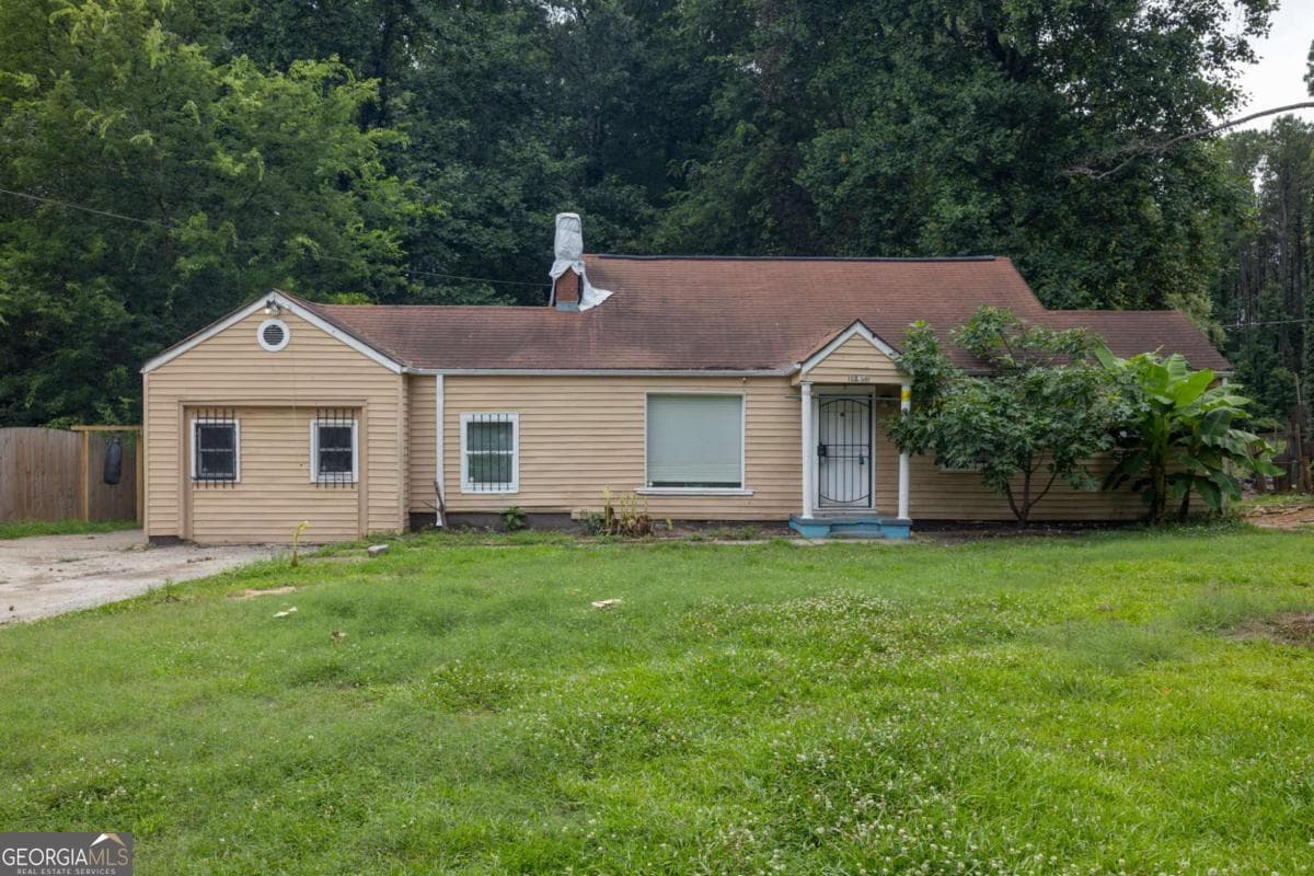 4 bedroom, 2 bathroom, 1,124 sq ft single family residence sold at 3838 Old Gordon Road, Atlanta, GA 30336