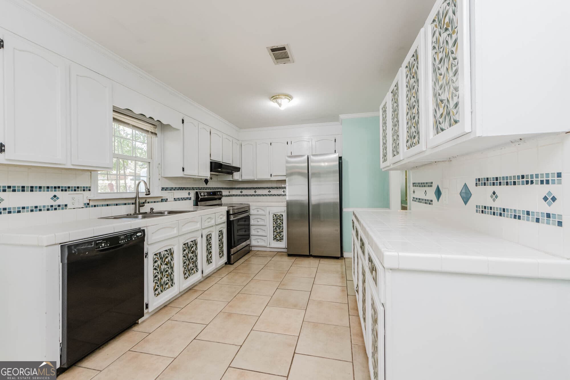 2 bedroom, 2 bathroom, 1,450 sq ft single family residence for sale at 206 Scarborough Road, Centerville, GA 31028 — photo 7