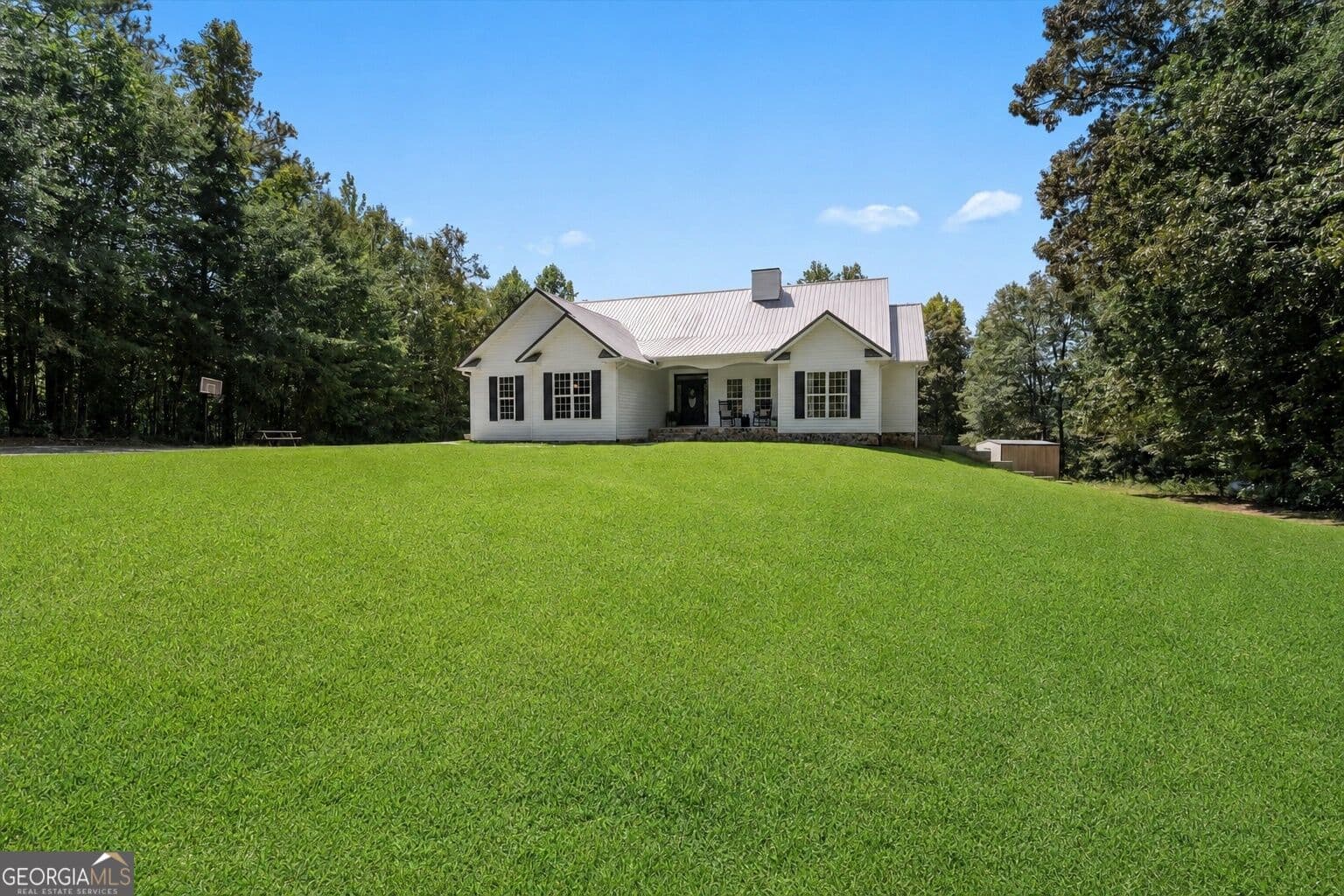 3 bedroom, 2 bathroom, 1,738 sq ft single family residence for sale at 584 Paynes Lake Road, Carrollton, GA 30116 — photo 7
