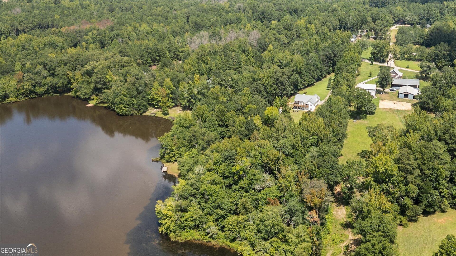 3 bedroom, 2 bathroom, 1,738 sq ft single family residence for sale at 584 Paynes Lake Road, Carrollton, GA 30116 — photo 4