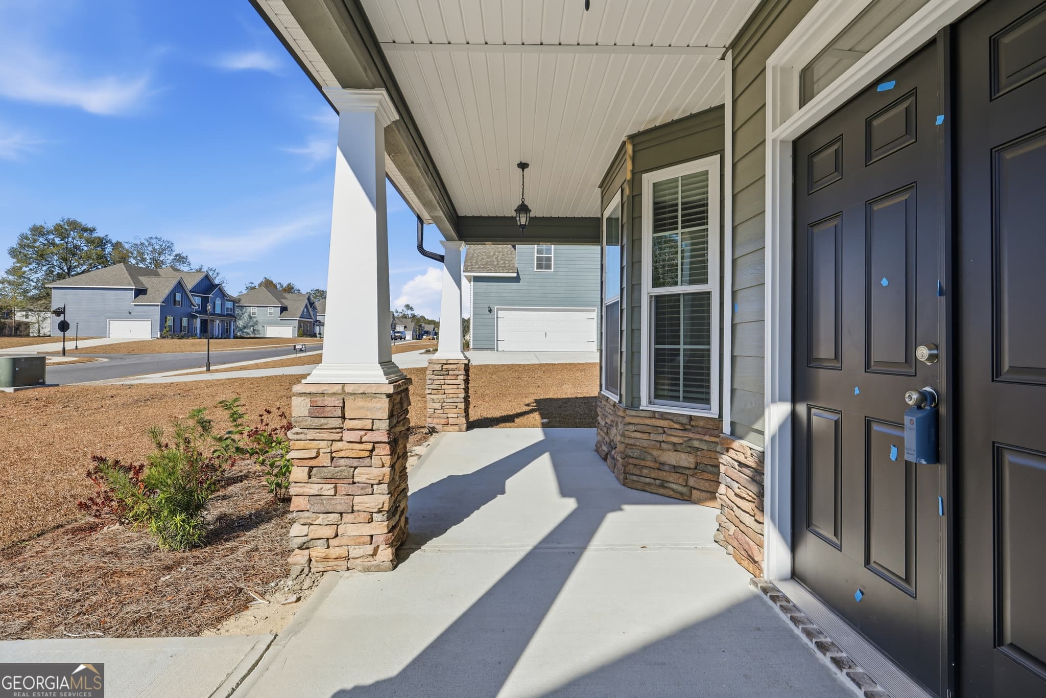 5 bedroom, 4 bathroom, 4,000 sq ft single family residence for sale at 117 Concord Drive, Guyton, GA 31312 — photo 4