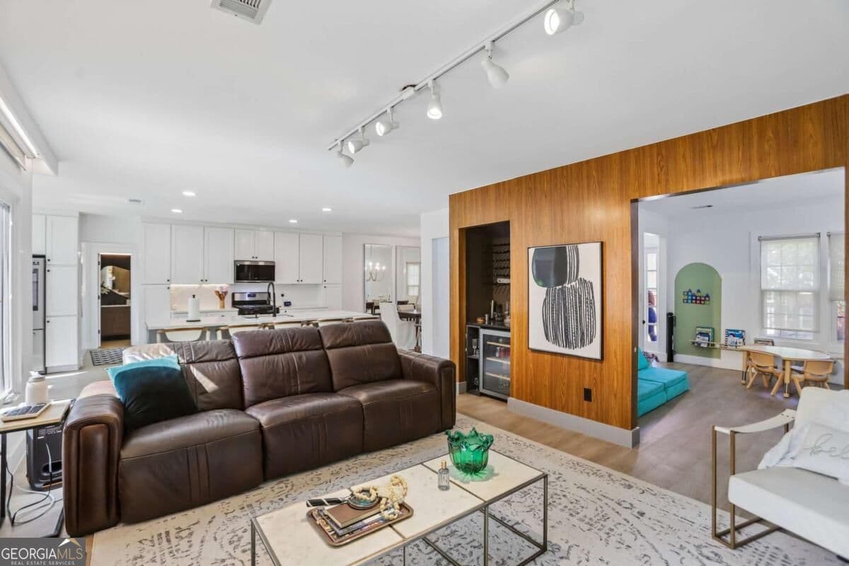 4 bedroom, 2.5 bathroom, 2,260 sq ft single family residence for sale at 2541 Gabriel Way, Kennesaw, GA 30152 — photo 7