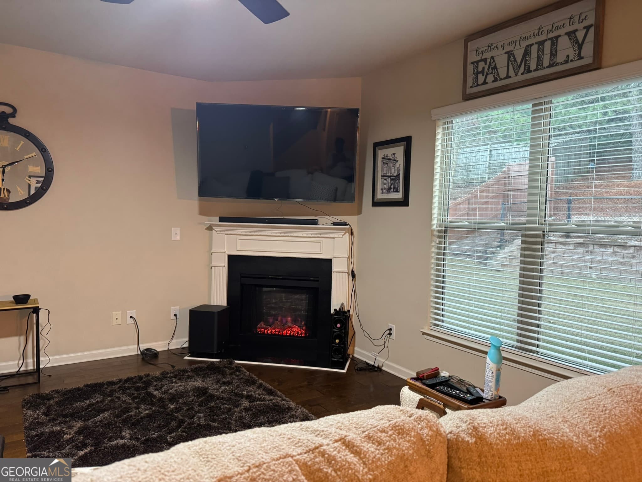 4 bedroom, 2.5 bathroom, 2,369 sq ft single family residence for sale at 7701 Stone Meadow Trail, Lithonia, GA 30058 — photo 10