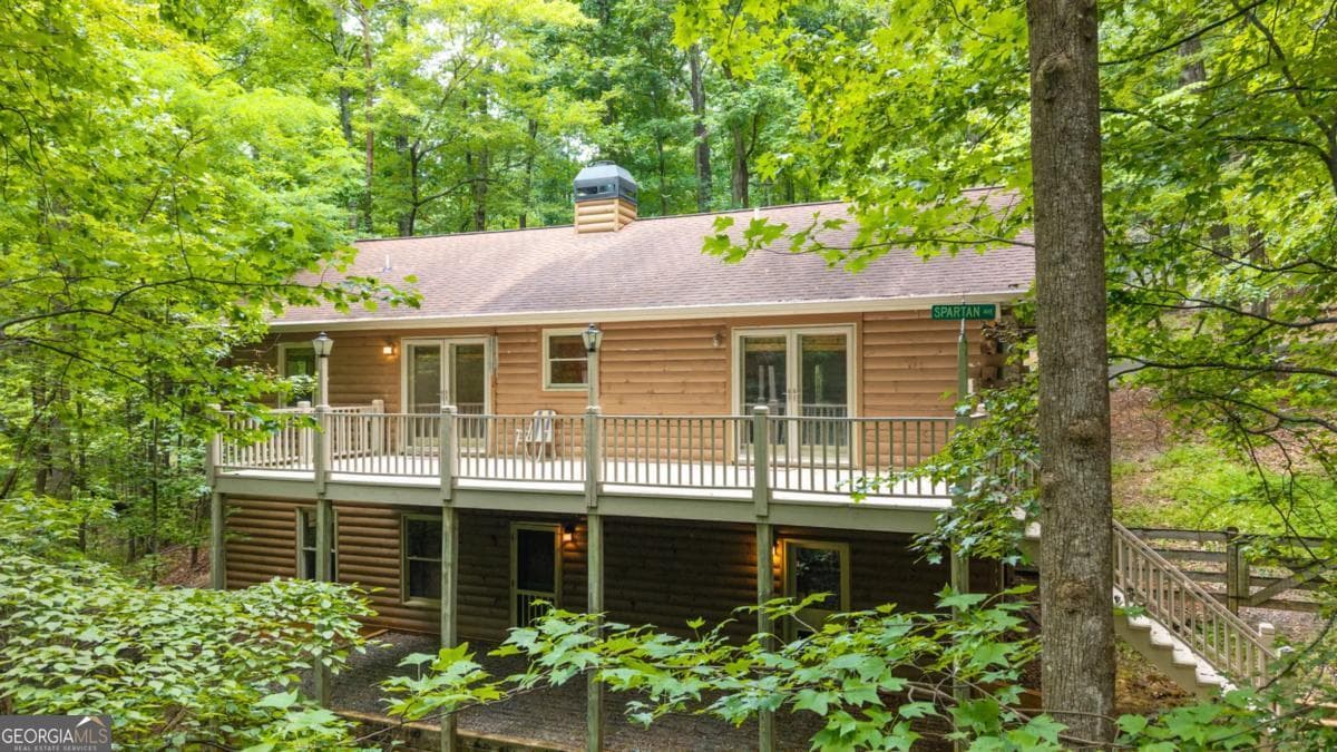 3 bedroom, 2 bathroom, 1,421 sq ft cabin,single family residence for sale at 415 Sunset Court, Jasper, GA 30143 — photo 2