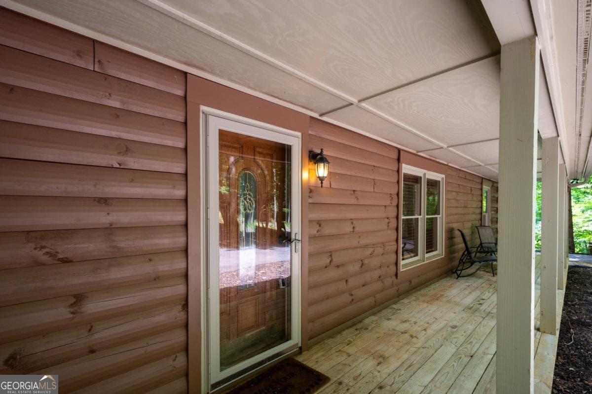 3 bedroom, 2 bathroom, 1,421 sq ft cabin,single family residence for sale at 415 Sunset Court, Jasper, GA 30143 — photo 4