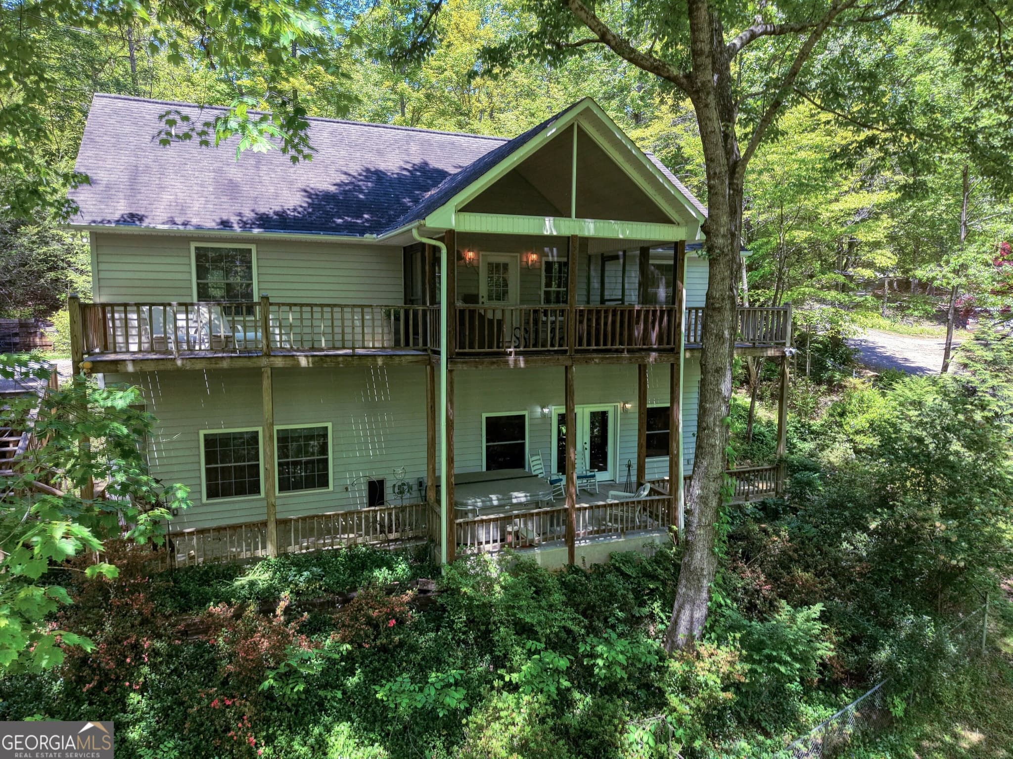3 bedroom, 3 bathroom, 2,688 sq ft single family residence for sale at 1903 Bell Eagle Drive, Hiawassee, GA 30546 — photo 5