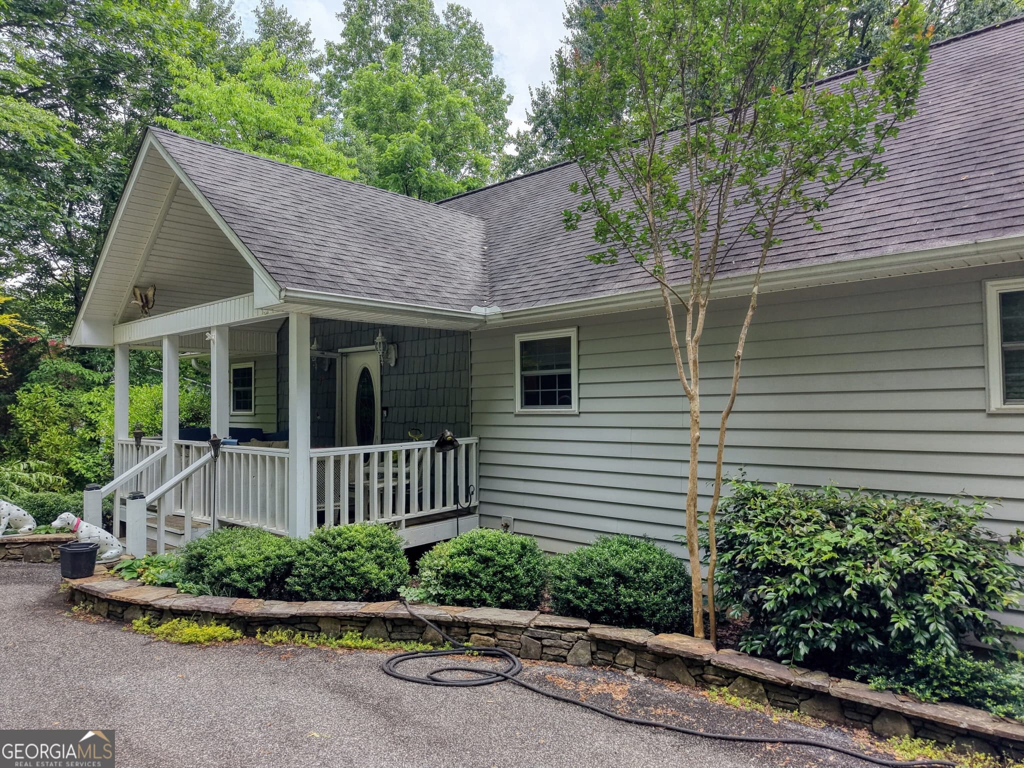 3 bedroom, 3 bathroom, 2,688 sq ft single family residence for sale at 1903 Bell Eagle Drive, Hiawassee, GA 30546 — photo 4