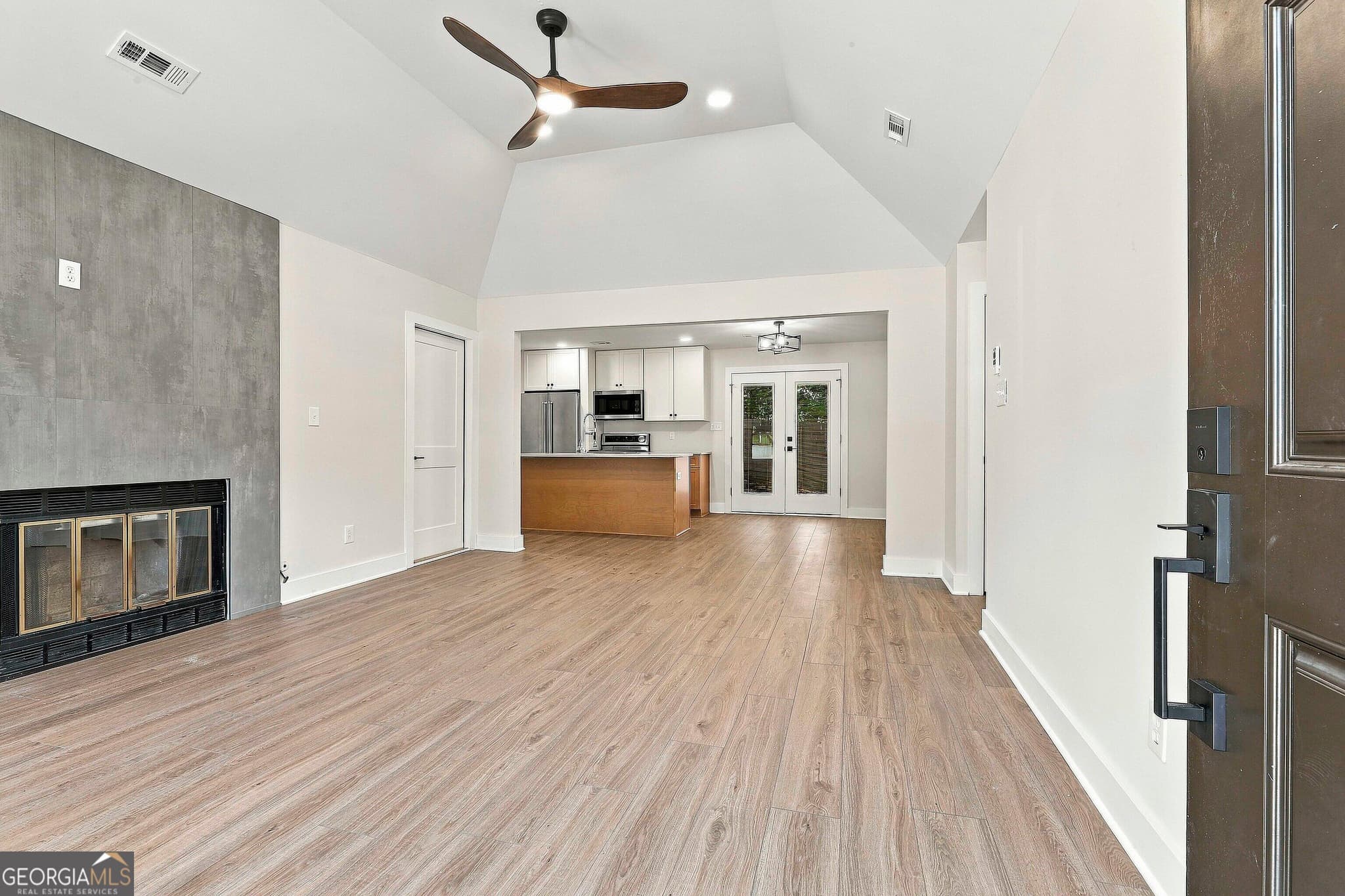 3 bedroom, 2 bathroom, 1,189 sq ft single family residence for rent at 144 Long Leaf, Peachtree City, GA 30269 for $3,000 a month — photo 6