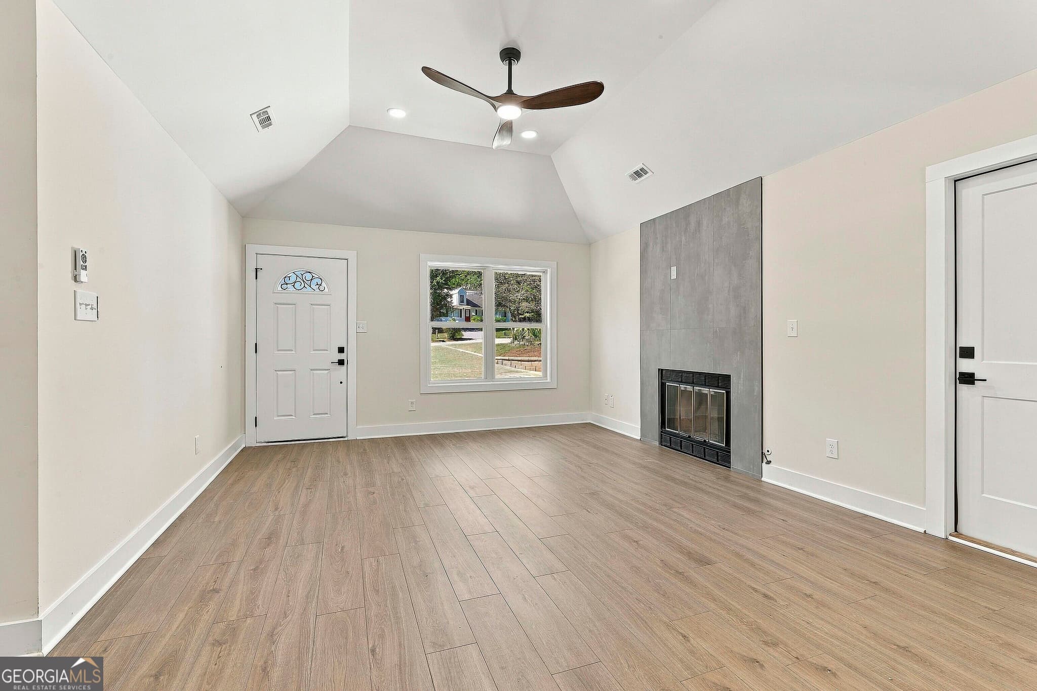 3 bedroom, 2 bathroom, 1,189 sq ft single family residence for rent at 144 Long Leaf, Peachtree City, GA 30269 for $3,000 a month — photo 9