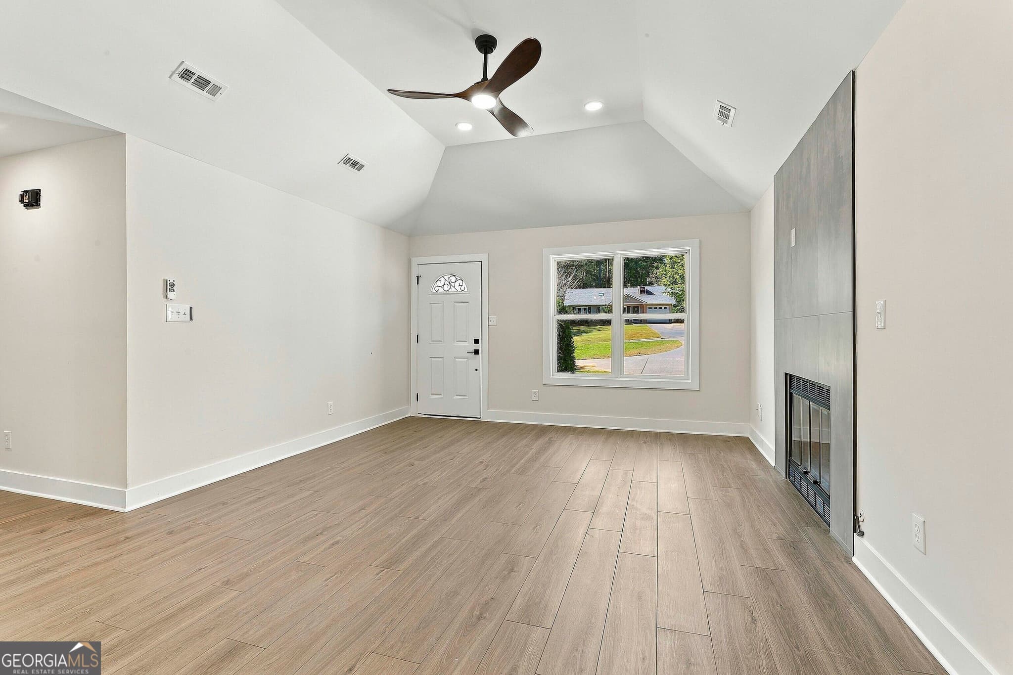 3 bedroom, 2 bathroom, 1,189 sq ft single family residence for rent at 144 Long Leaf, Peachtree City, GA 30269 for $3,000 a month — photo 10