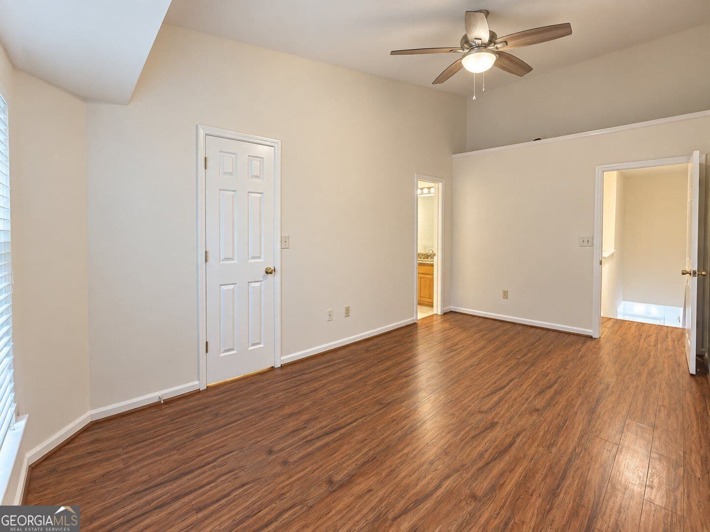 2 bedroom, 2.5 bathroom, 1,240 sq ft townhouse for rent at 1503 Cove Creek Circle, Norcross, GA 30093 for $1,800 a month — photo 10