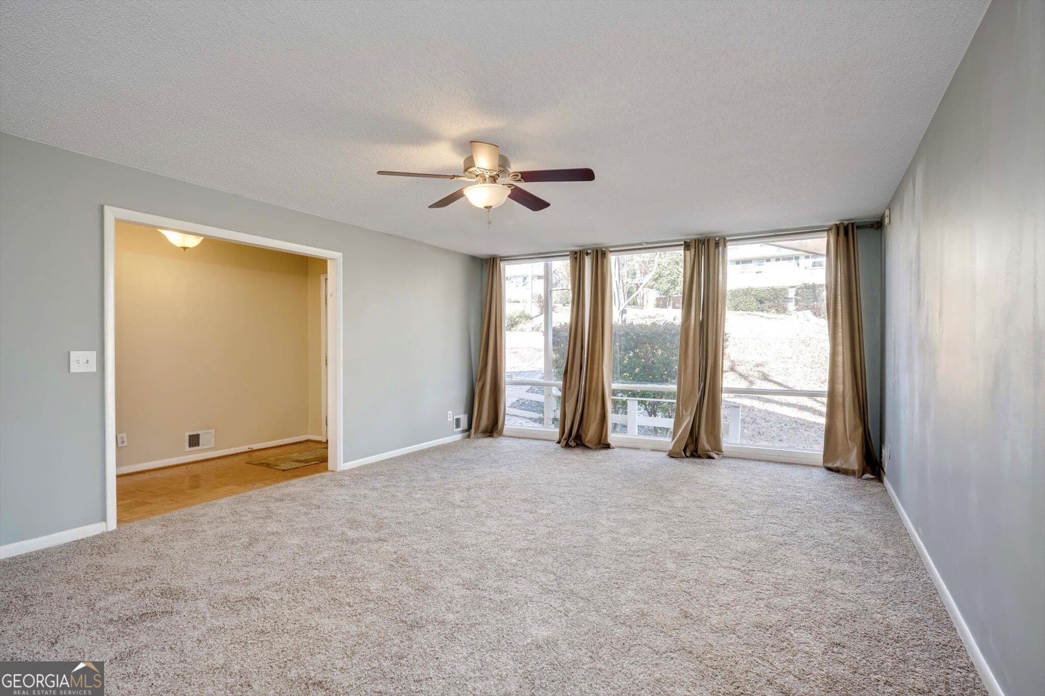 3 bedroom, 2.5 bathroom, 2,200 sq ft single family residence for sale at 715 Hammond Drive, North Augusta, SC 29841 — photo 7