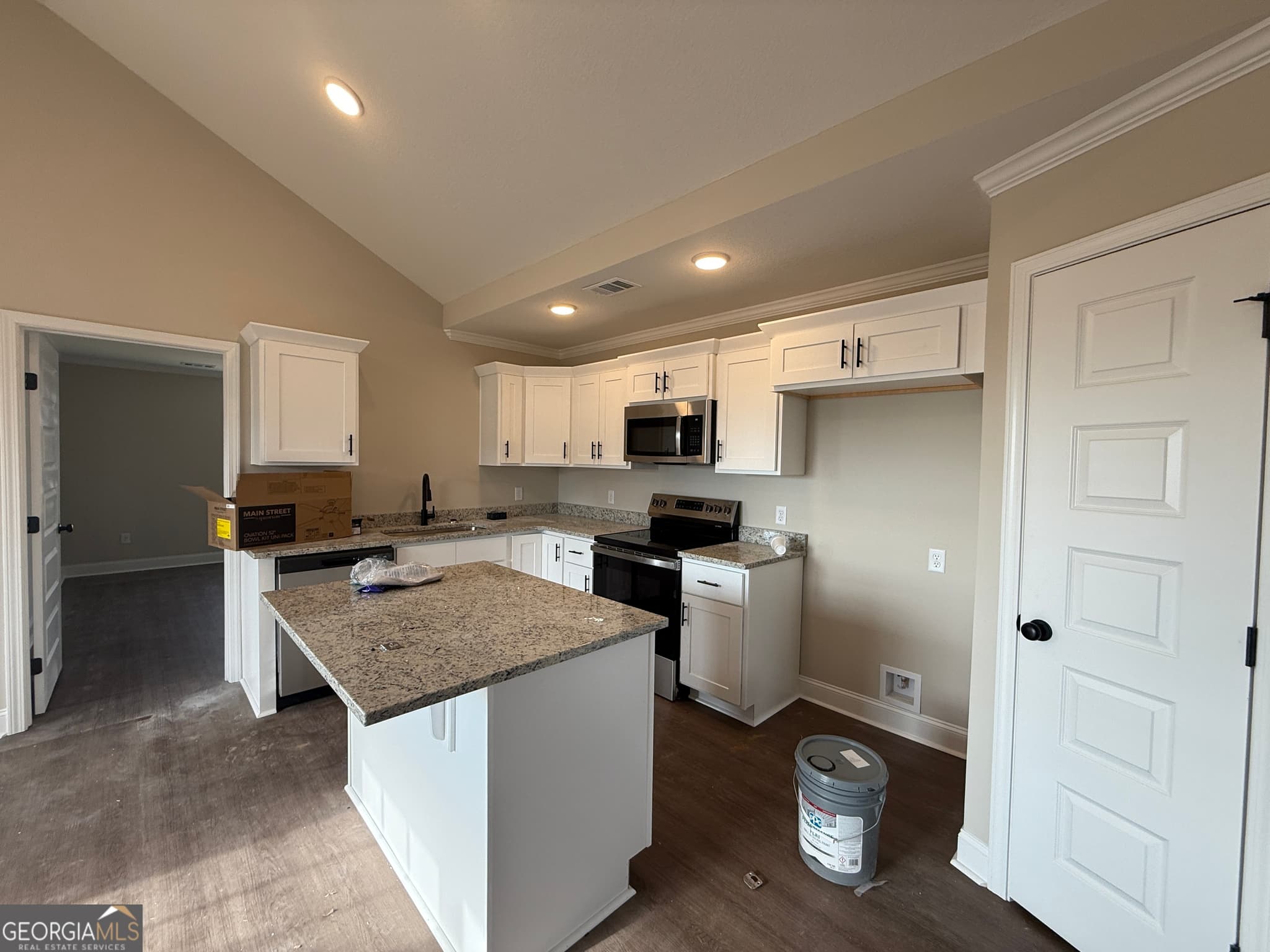 3 bedroom, 2 bathroom, 1,470 sq ft single family residence for sale at 917 Ryegrass Road LOT 85, Statesboro, GA 30458 — photo 3
