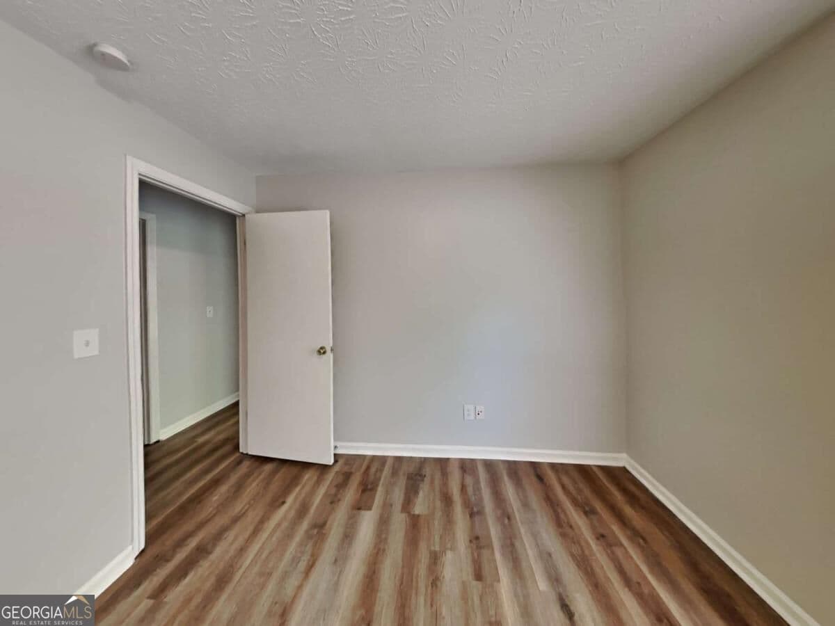 3 bedroom, 2 bathroom single family residence for rent at 2664 Bomar Road, Douglasville, GA 30135 for $1,680 a month — photo 9