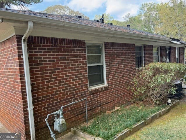 3 bedroom, 1 bathroom, 1,107 sq ft single family residence for sale at 1529 N Columbia Place, Decatur, GA 30032 — photo 5