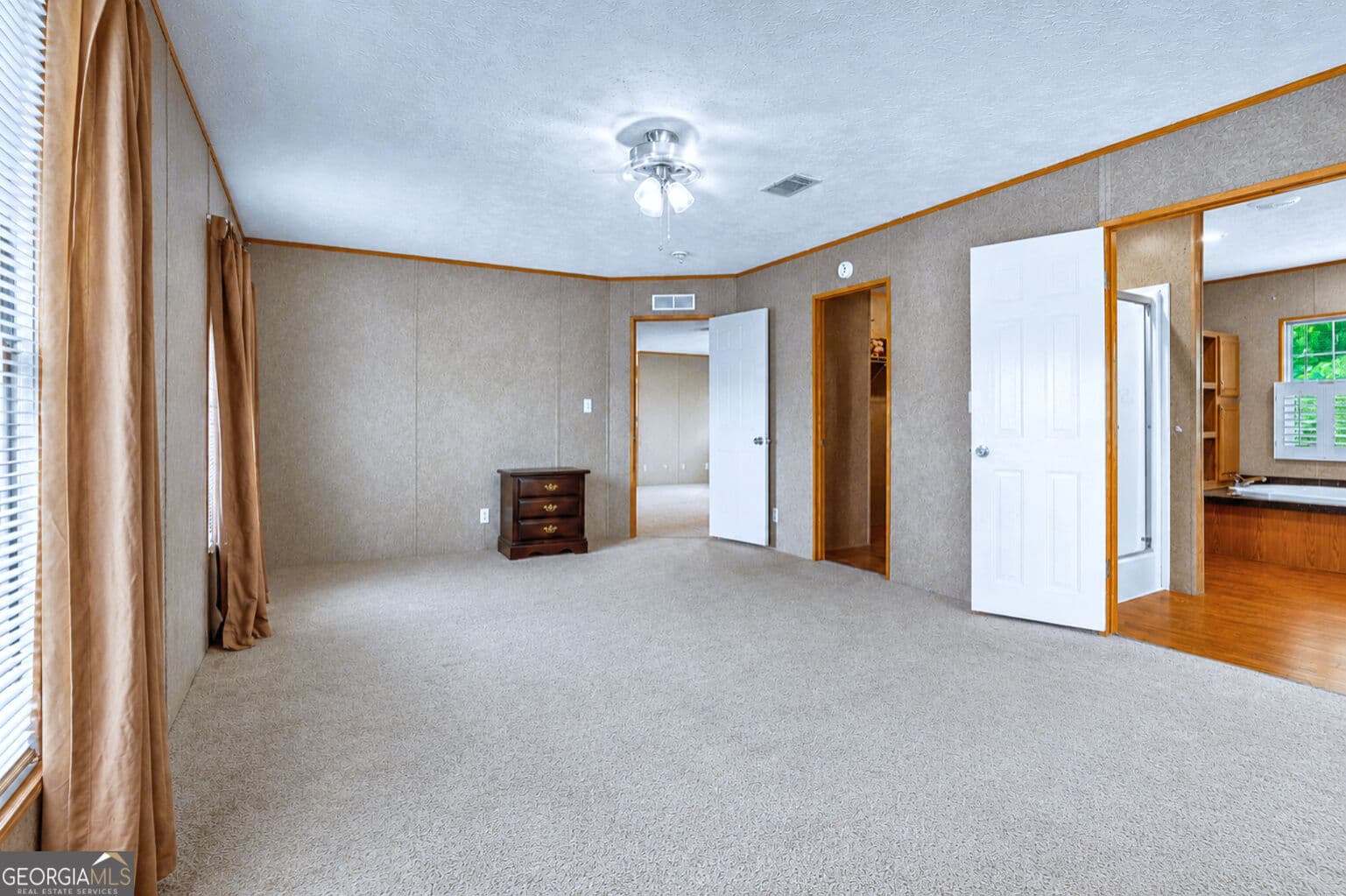 3 bedroom, 2 bathroom, 1,960 sq ft manufactured home,single family residence for sale at 140 Crosby Street, Surrency, GA 31563 — photo 9