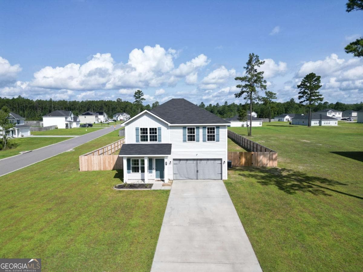 4 bedroom, 2.5 bathroom, 1,852 sq ft single family residence for sale at 247 Morgan Field Boulevard, Ludowici, GA 31316 — photo 5