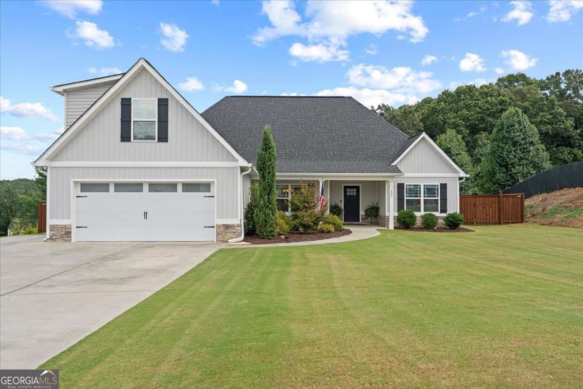3 bedroom, 2 bathroom single family residence for sale at 235 Willow Haven Street, Calhoun, GA 30701 — photo 2