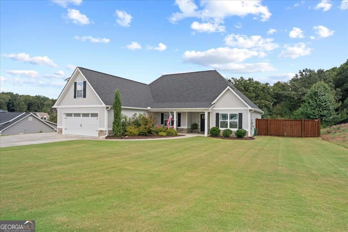 3 bedroom, 2 bathroom single family residence for sale at 235 Willow Haven Street, Calhoun, GA 30701 — photo 4