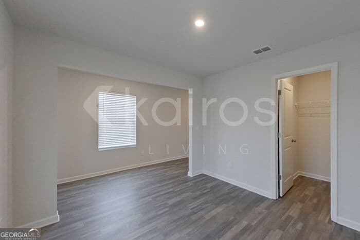 4 bedroom, 2.5 bathroom, 2,376 sq ft single family residence for rent at 101 Rock Run Trail, Warner Robins, GA 31093 for $2,345 a month — photo 2