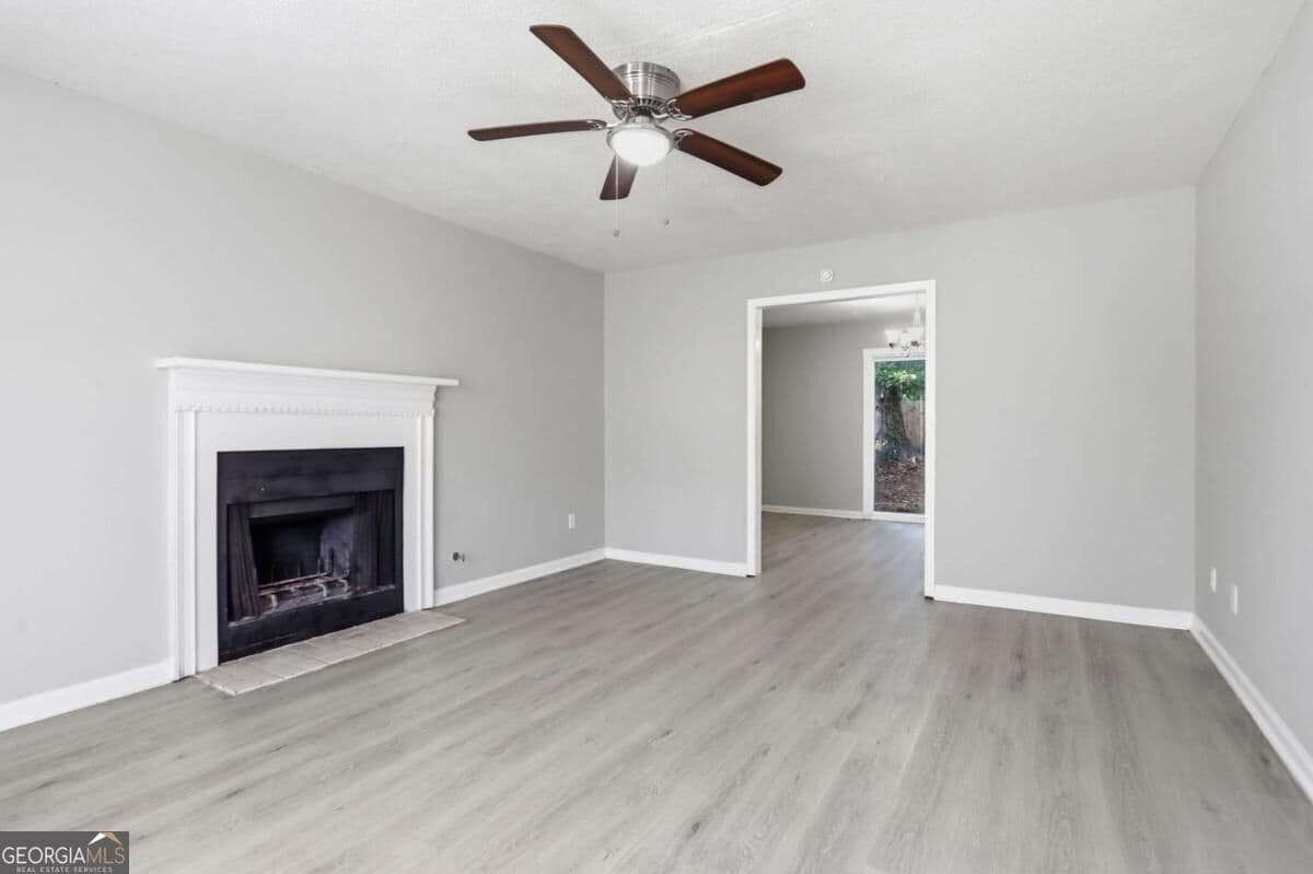 3 bedroom, 2.5 bathroom, 1,402 sq ft single family residence for sale at 5038 Donnell Way, Decatur, GA 30035 — photo 9