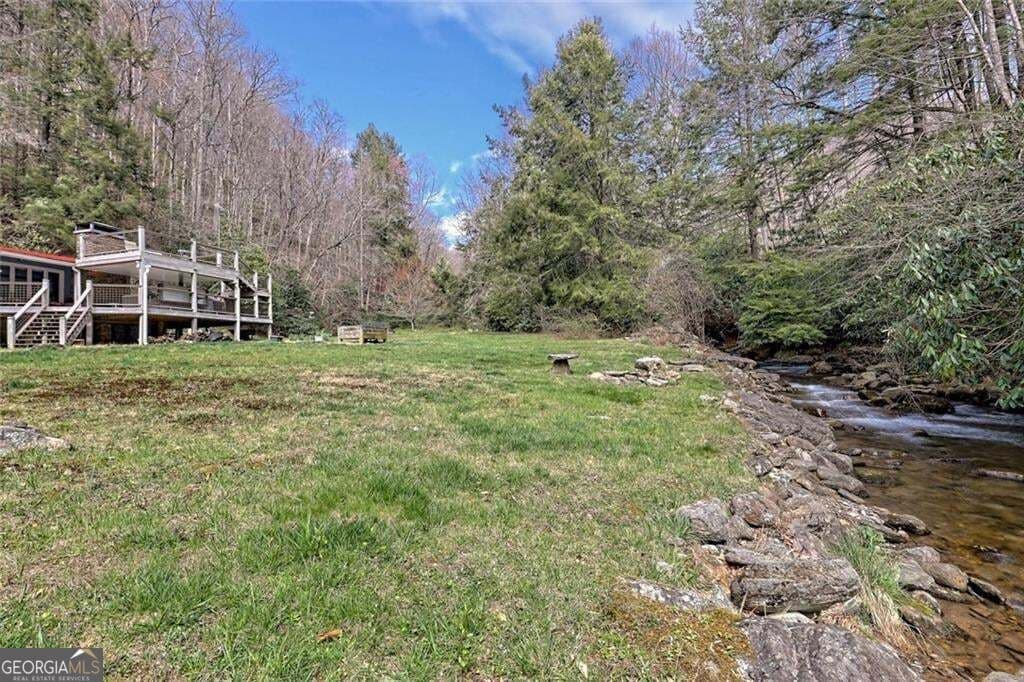 3 bedroom, 3.5 bathroom, 1,648 sq ft cabin,single family residence for sale at 2960 Tate City Road, Hayesville, NC 28904 — photo 4