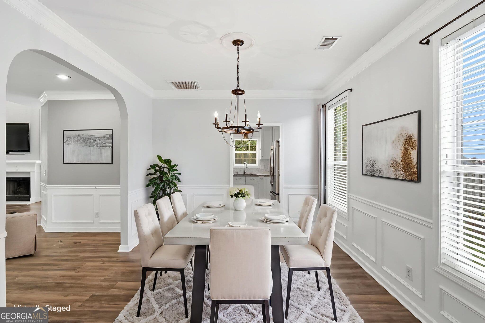 3 bedroom, 2.5 bathroom, 2,096 sq ft single family residence for sale at 302 Highland Court, Woodstock, GA 30188 — photo 7