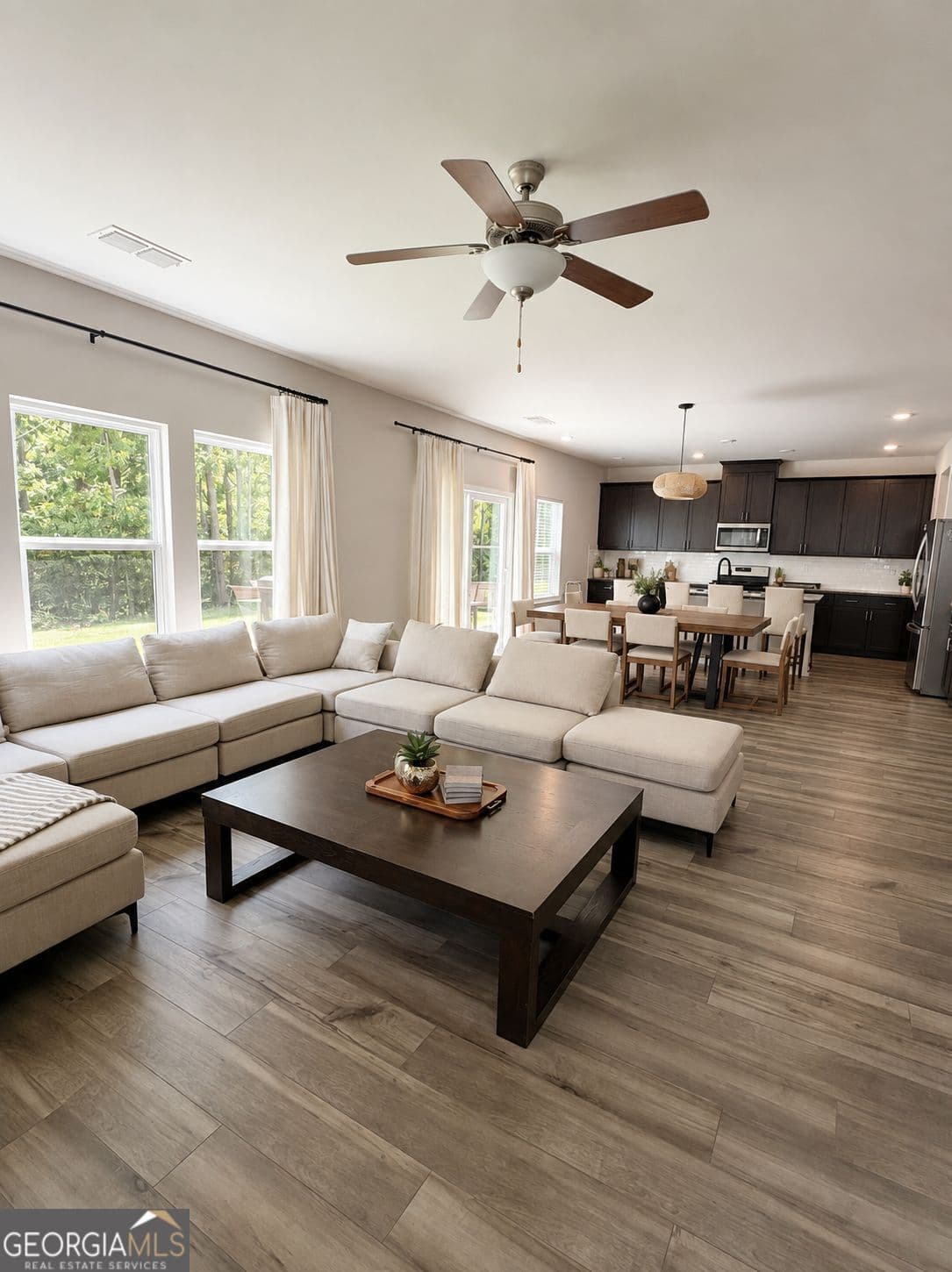 5 bedroom, 4.5 bathroom, 3,252 sq ft single family residence for sale at 4211 Dean Grove Way, Loganville, GA 30052 — photo 7