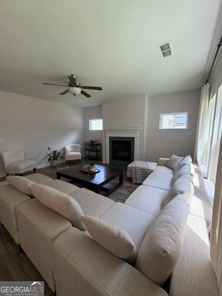 5 bedroom, 4.5 bathroom, 3,252 sq ft single family residence for sale at 4211 Dean Grove Way, Loganville, GA 30052 — photo 10