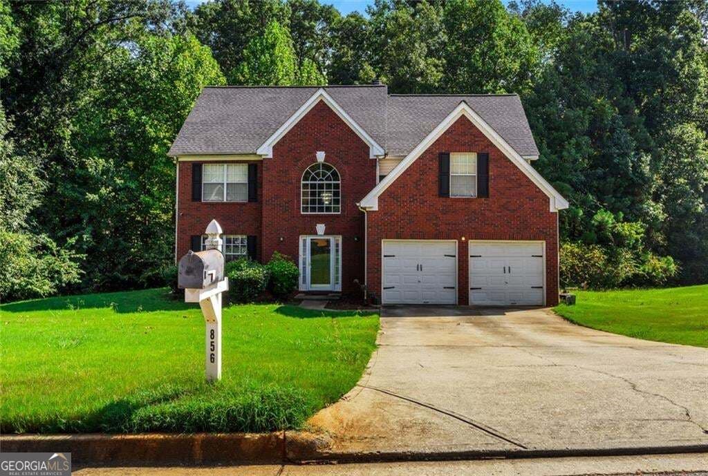 4 bedroom, 2.5 bathroom, 2,752 sq ft single family residence for sale at 856 Haydens Ridge, Ellenwood, GA 30294 — photo 2