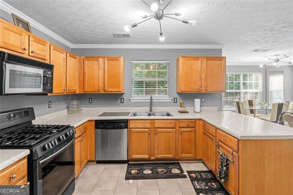 4 bedroom, 2.5 bathroom, 2,752 sq ft single family residence for sale at 856 Haydens Ridge, Ellenwood, GA 30294 — photo 9