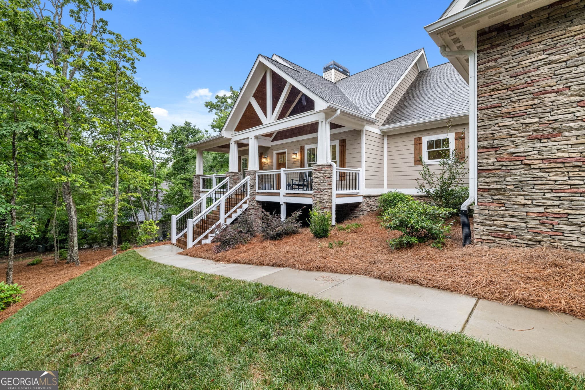 3 bedroom, 2.5 bathroom, 2,161 sq ft single family residence for sale at 373 McIntosh Road, Clarkesville, GA 30523 — photo 2