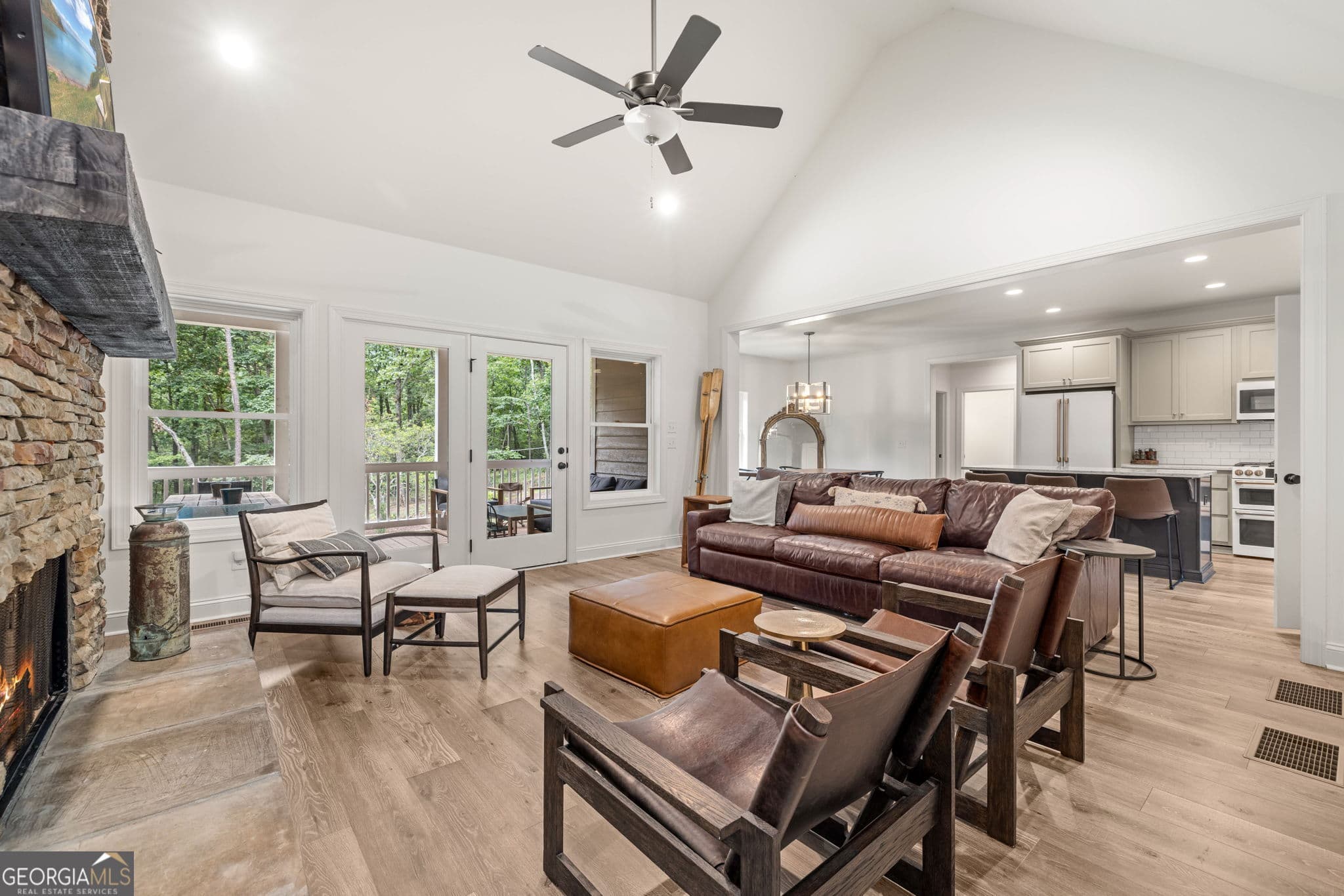 3 bedroom, 2.5 bathroom, 2,161 sq ft single family residence for sale at 373 McIntosh Road, Clarkesville, GA 30523 — photo 6