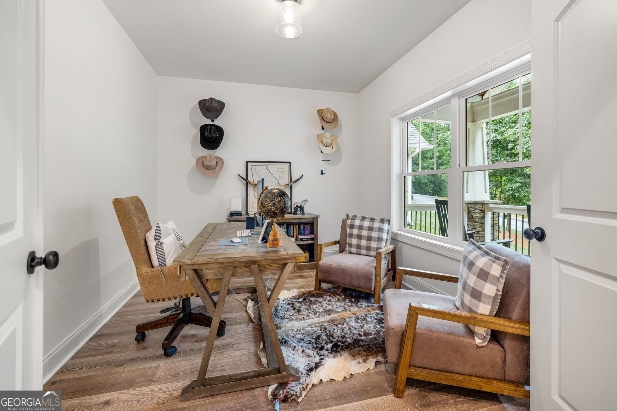 3 bedroom, 2.5 bathroom, 2,161 sq ft single family residence for sale at 373 McIntosh Road, Clarkesville, GA 30523 — photo 5